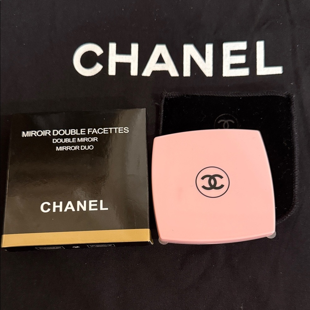 CHANEL Pink Mirror Duo Compact